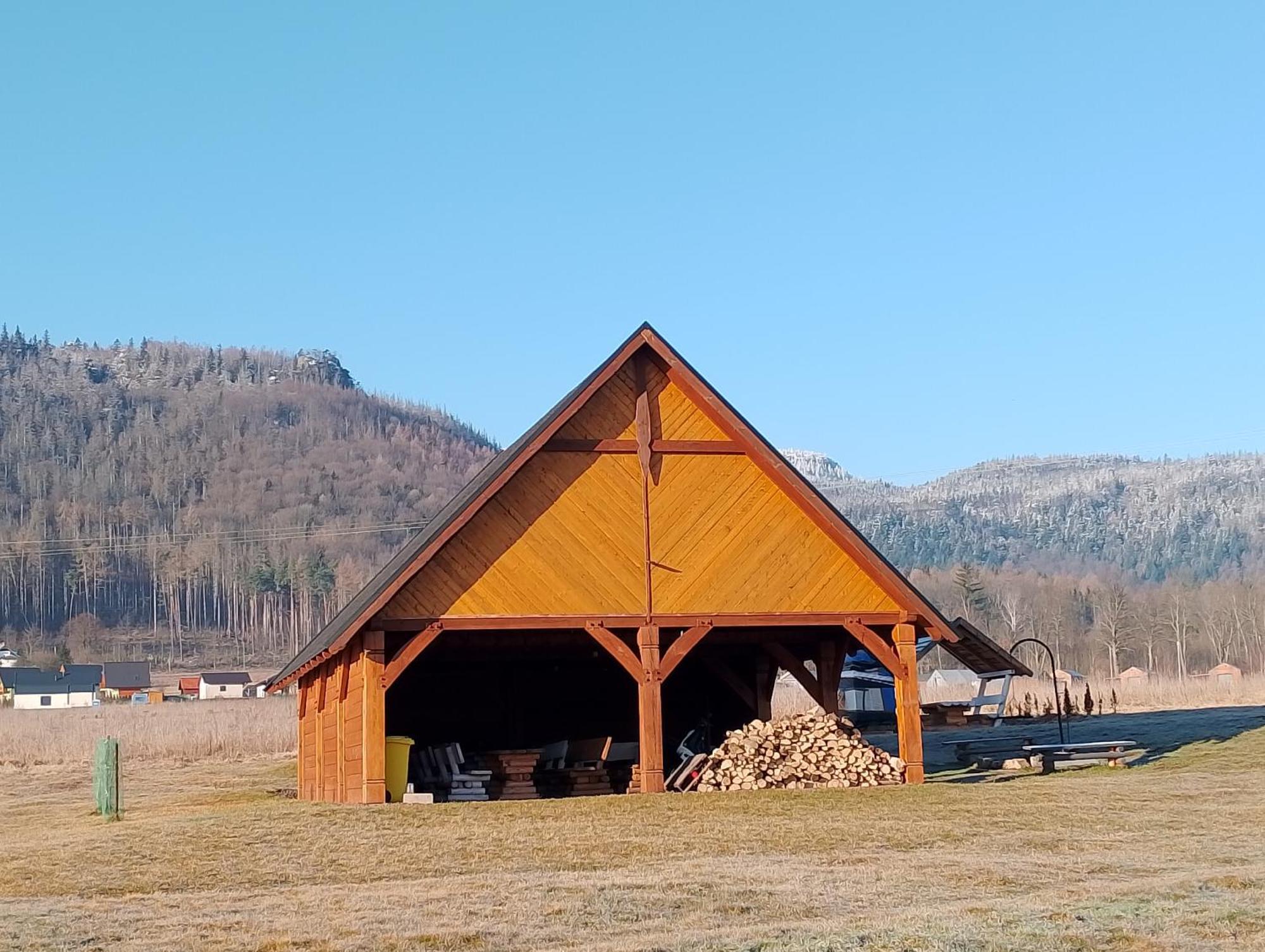 Otulina Dom W Gorach Stolowych Pod Szczelincem Pogranicze Pl-Cz 拉德库夫 外观 照片
