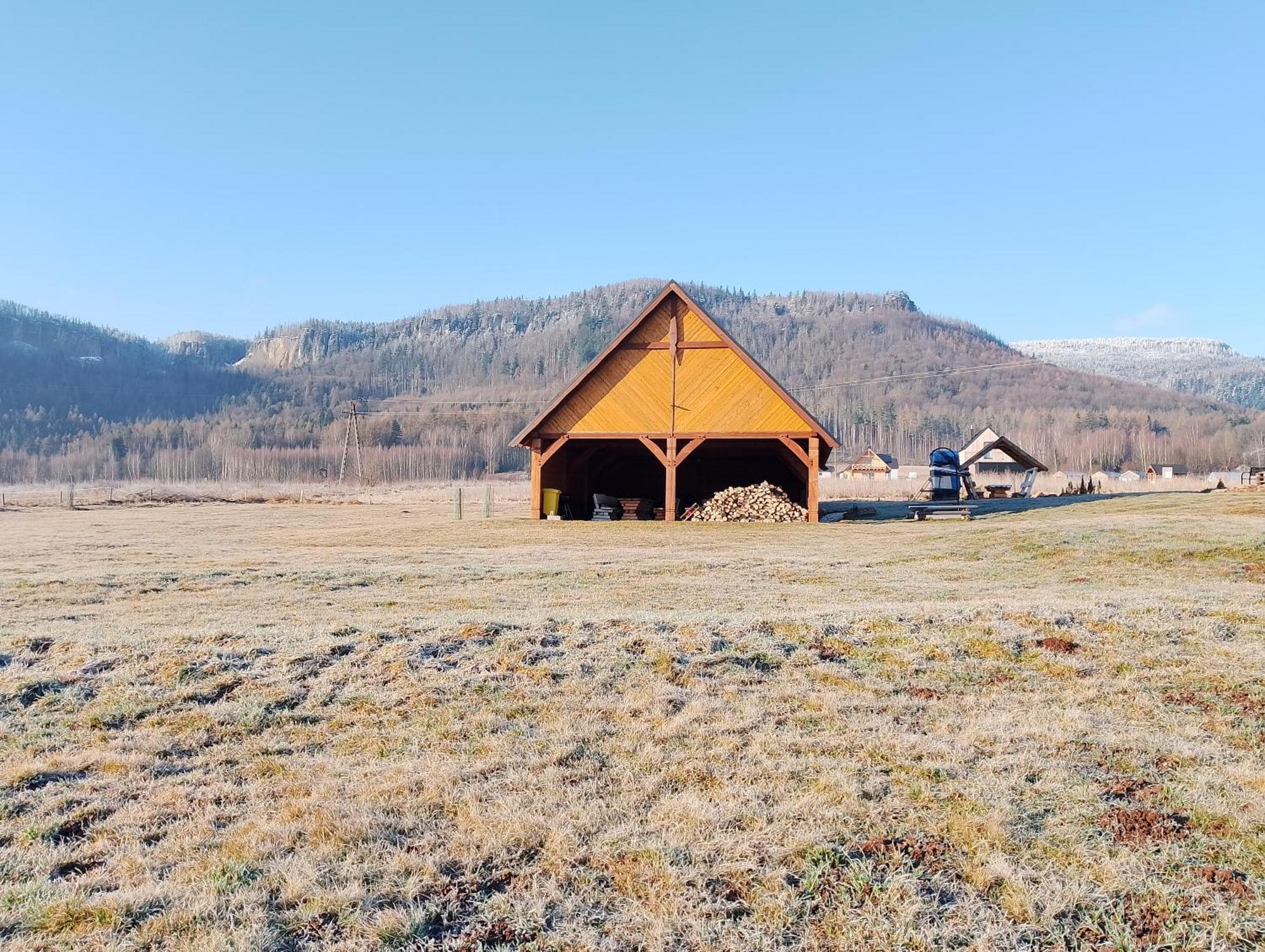 Otulina Dom W Gorach Stolowych Pod Szczelincem Pogranicze Pl-Cz 拉德库夫 外观 照片