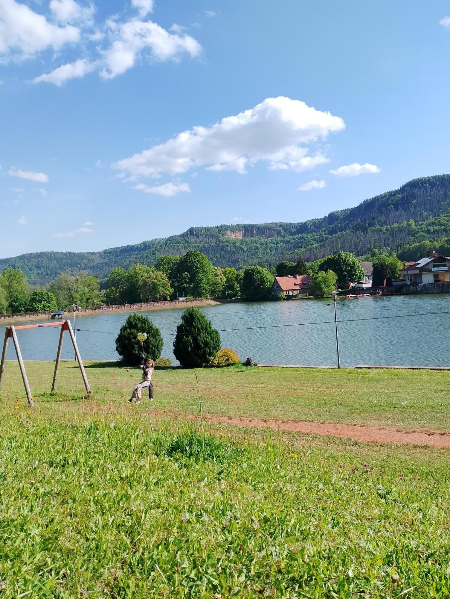Otulina Dom W Gorach Stolowych Pod Szczelincem Pogranicze Pl-Cz 拉德库夫 外观 照片