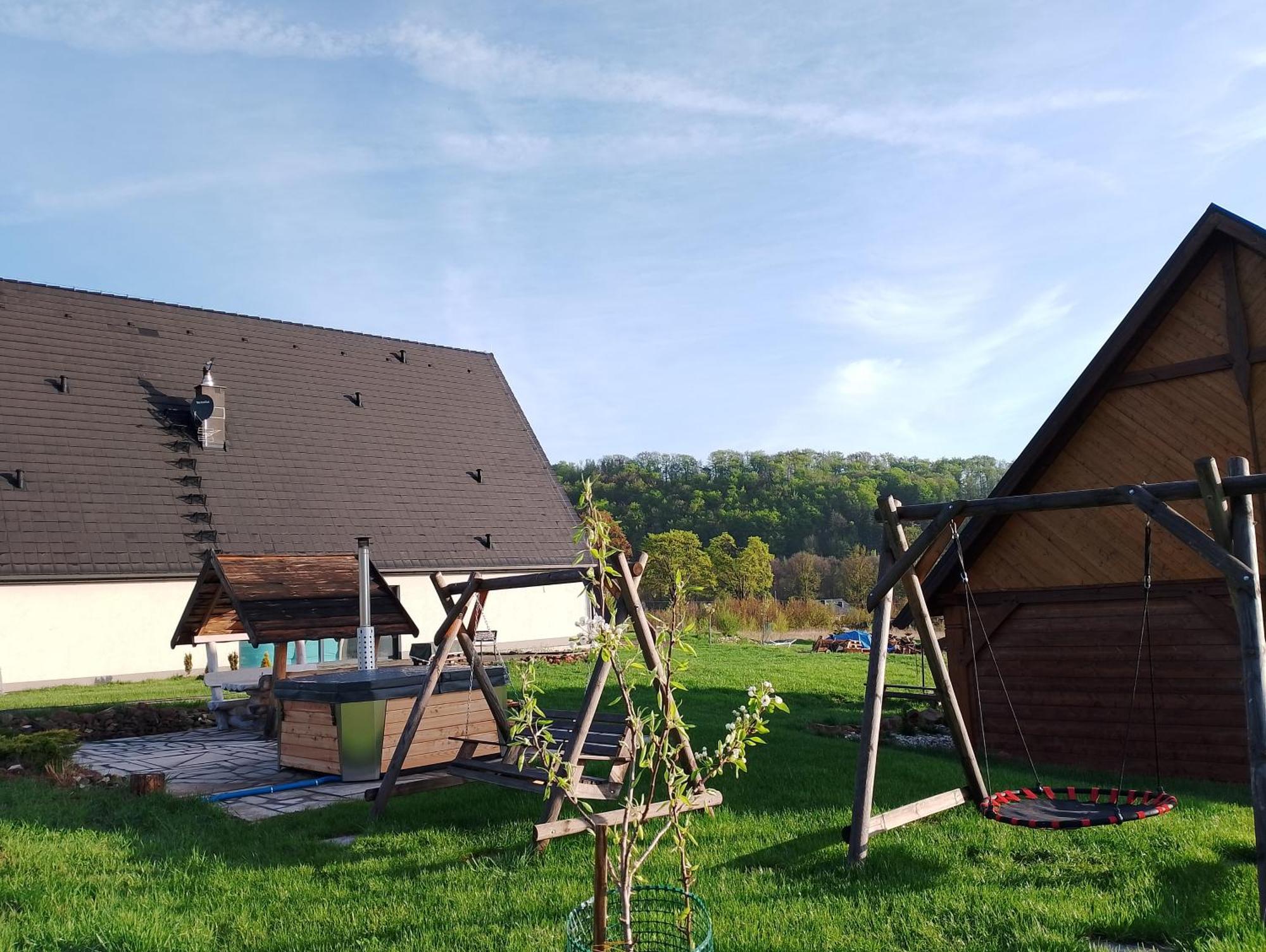 Otulina Dom W Gorach Stolowych Pod Szczelincem Pogranicze Pl-Cz 拉德库夫 外观 照片